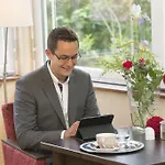 Garni Poelzl Hotel 4*
