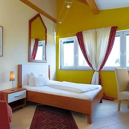 Garni Poelzl 4* Deutschlandsberg