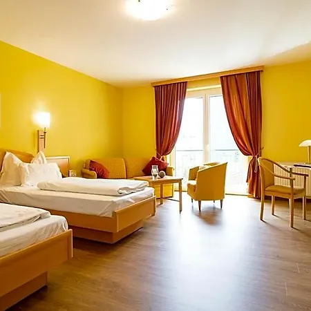 Hotel Garni Poelzl Deutschlandsberg