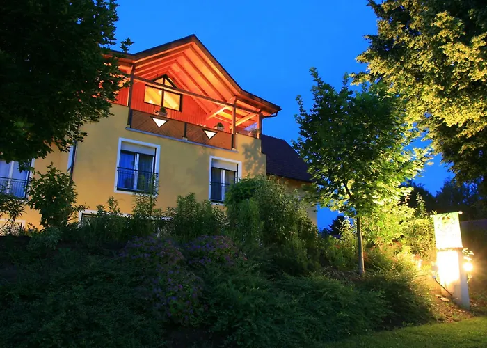 Garni Poelzl Hotel 4*